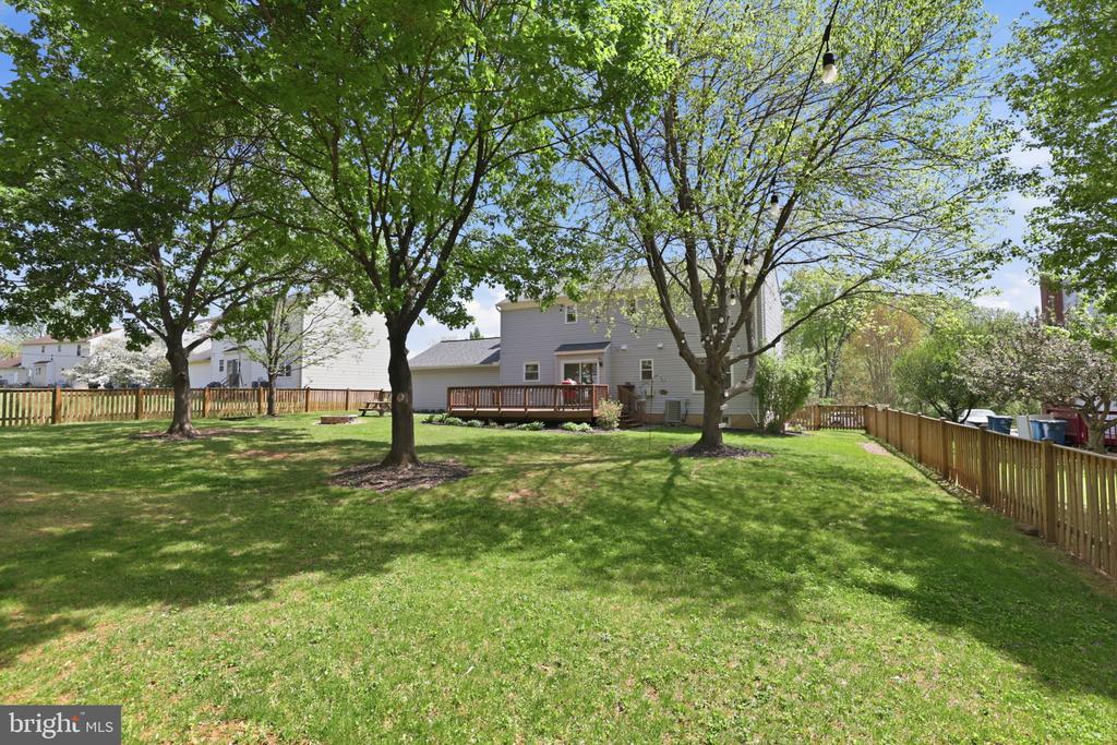 20019 GREAT FALLS FOREST DRIVE