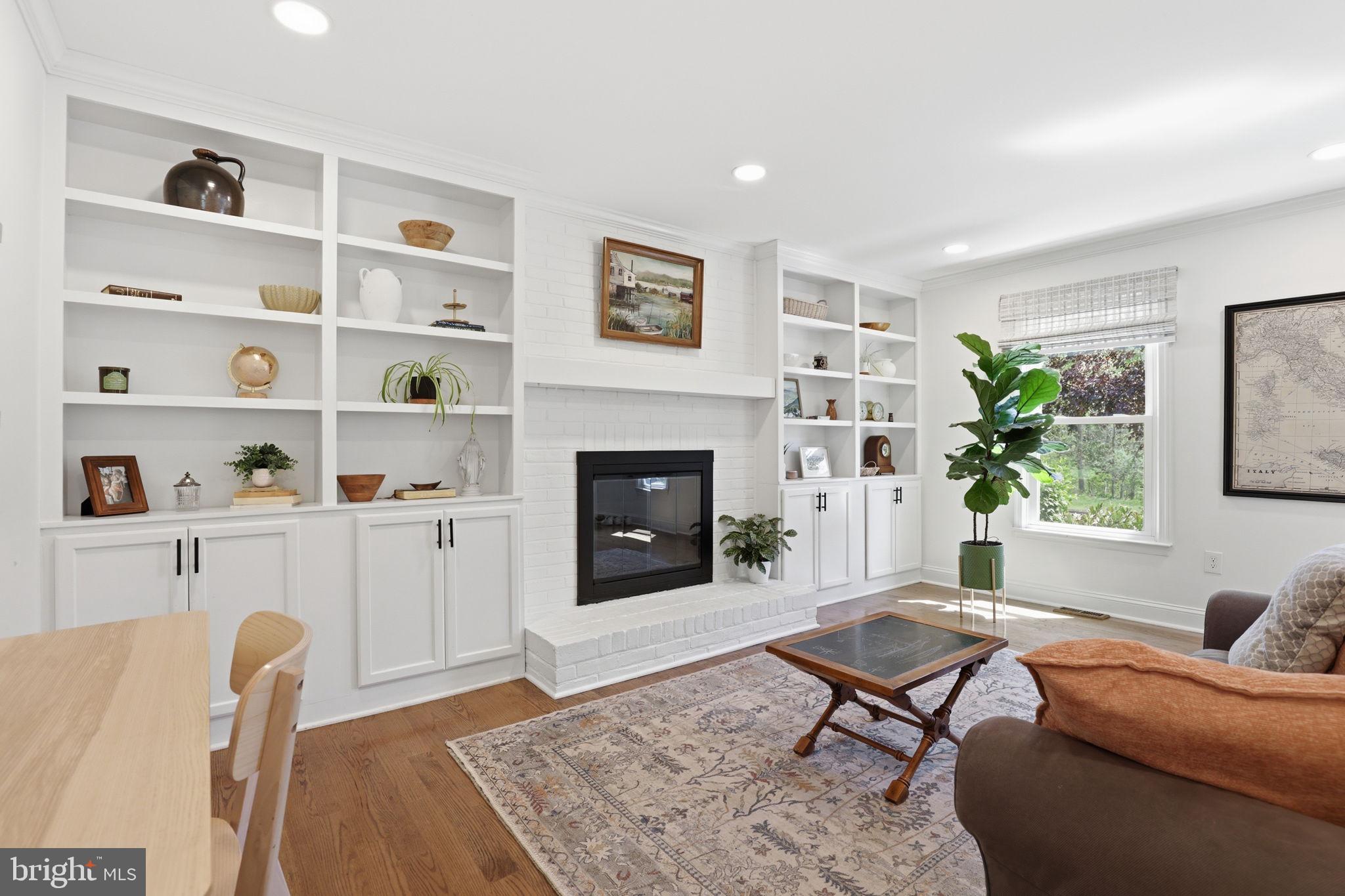20019 GREAT FALLS FOREST DRIVE