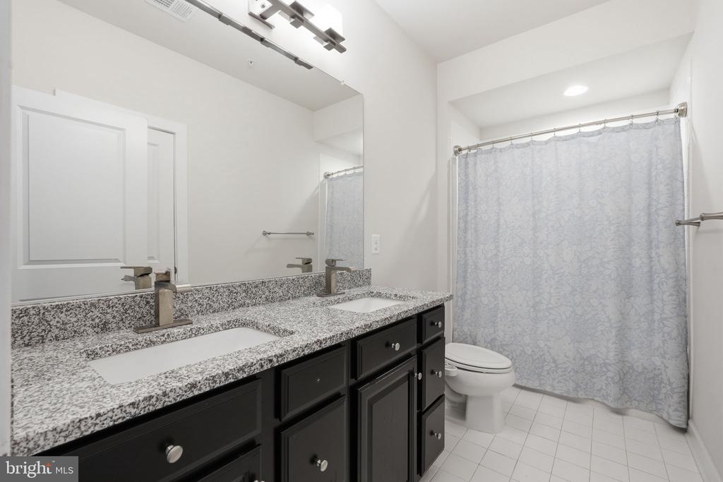 22353 TRAILVIEW CROSSING TERRACE