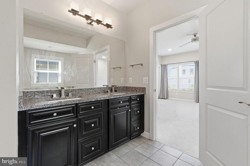 22353 TRAILVIEW CROSSING TERRACE