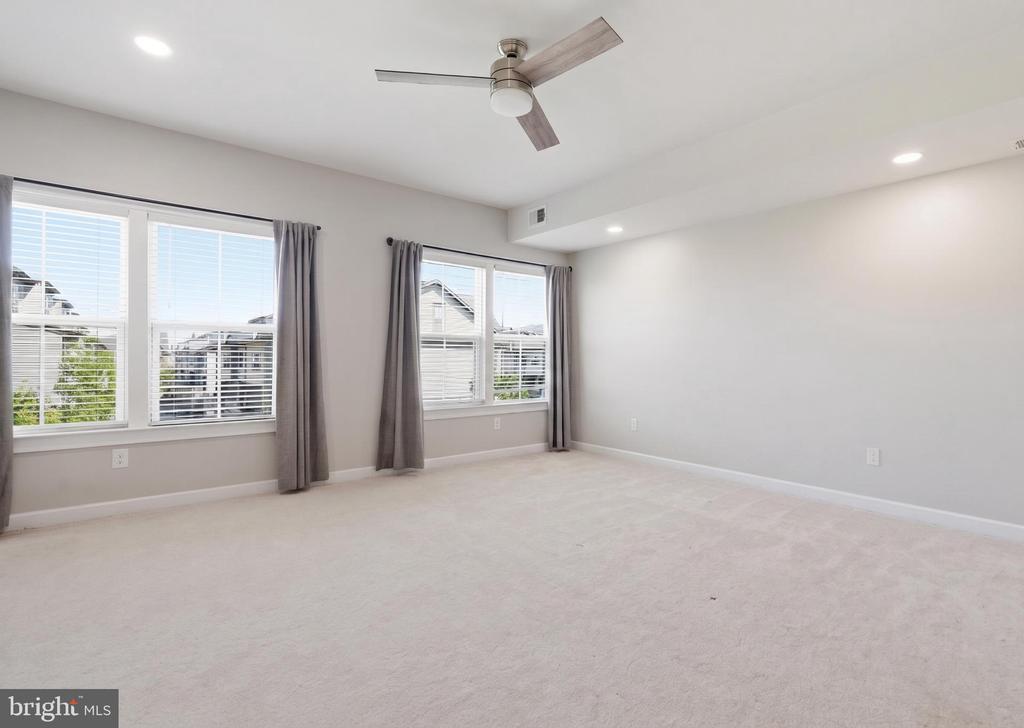 22353 TRAILVIEW CROSSING TERRACE