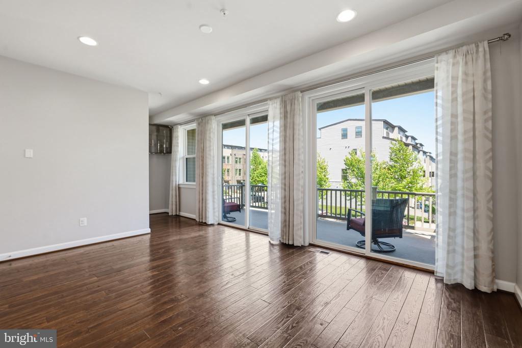 22353 TRAILVIEW CROSSING TERRACE