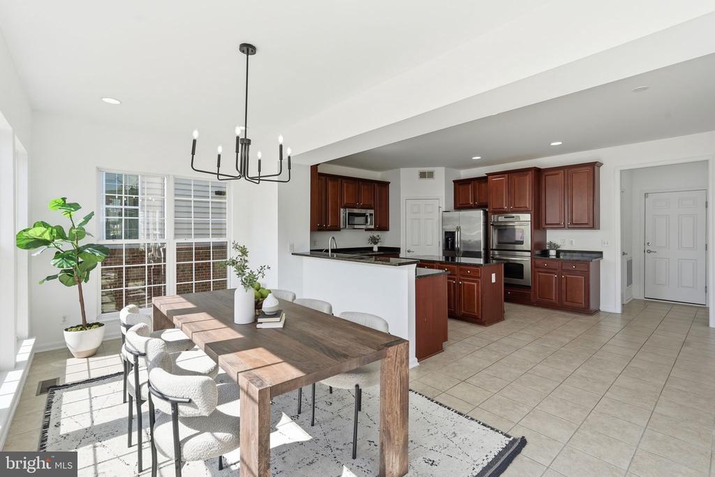 42637 WILLOW BEND DRIVE