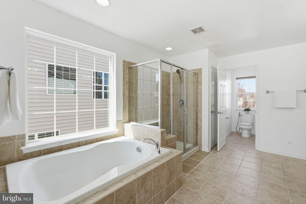 42637 WILLOW BEND DRIVE