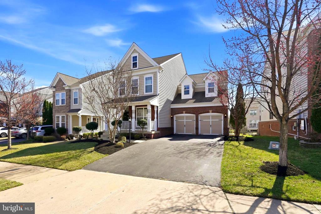 42637 WILLOW BEND DRIVE