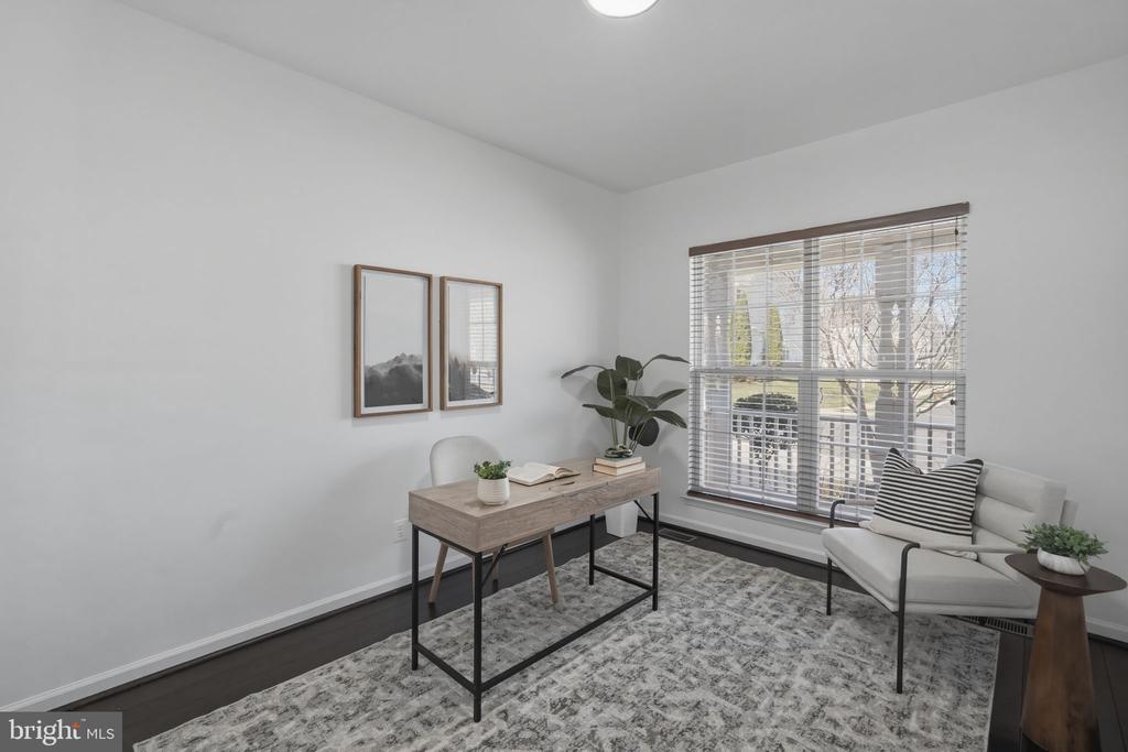 42637 WILLOW BEND DRIVE