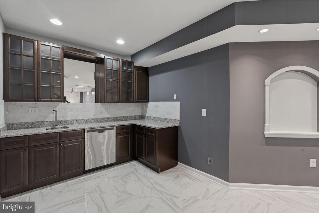 42637 WILLOW BEND DRIVE