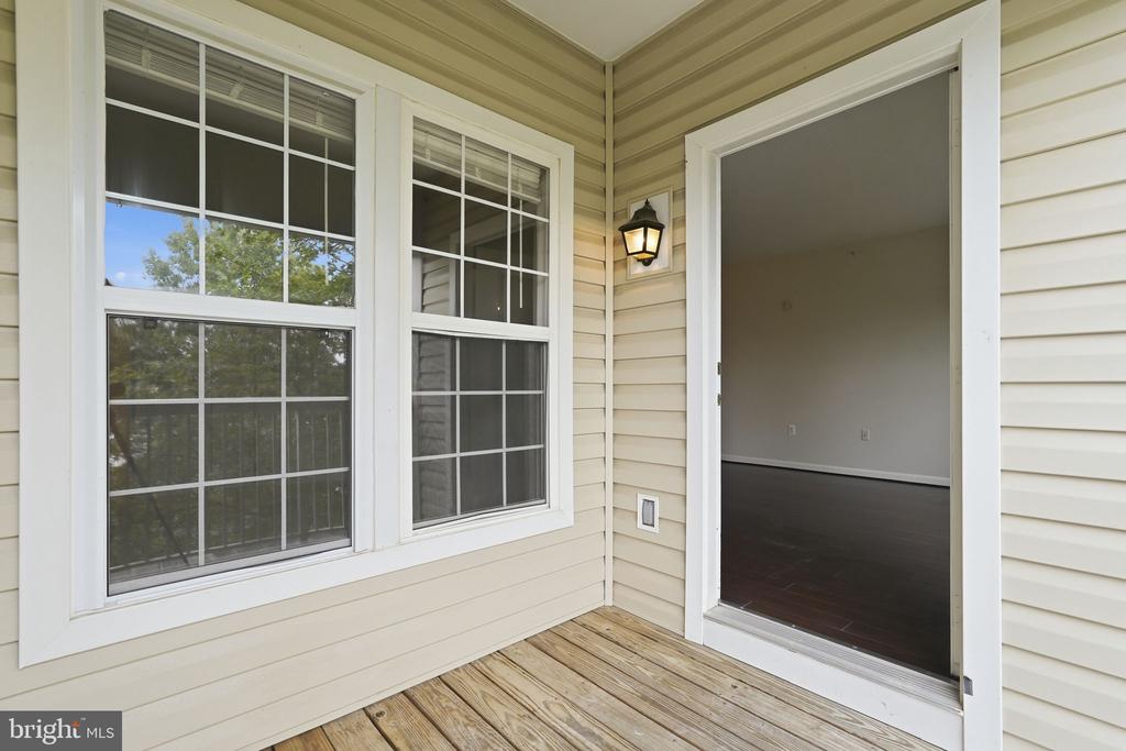 22607 BLUE ELDER TERRACE 303