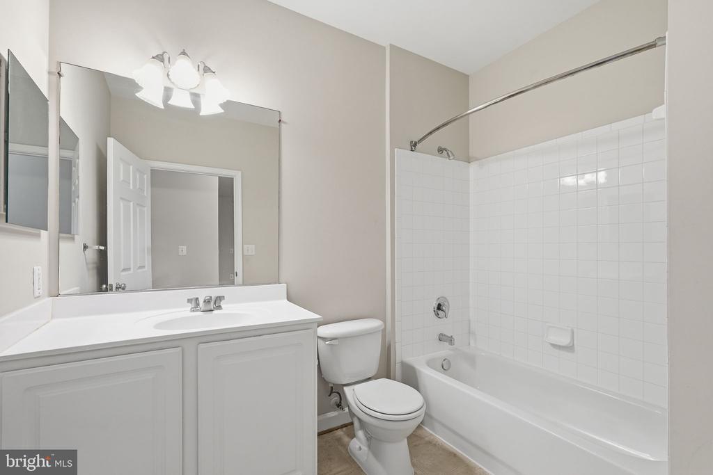 22607 BLUE ELDER TERRACE 303
