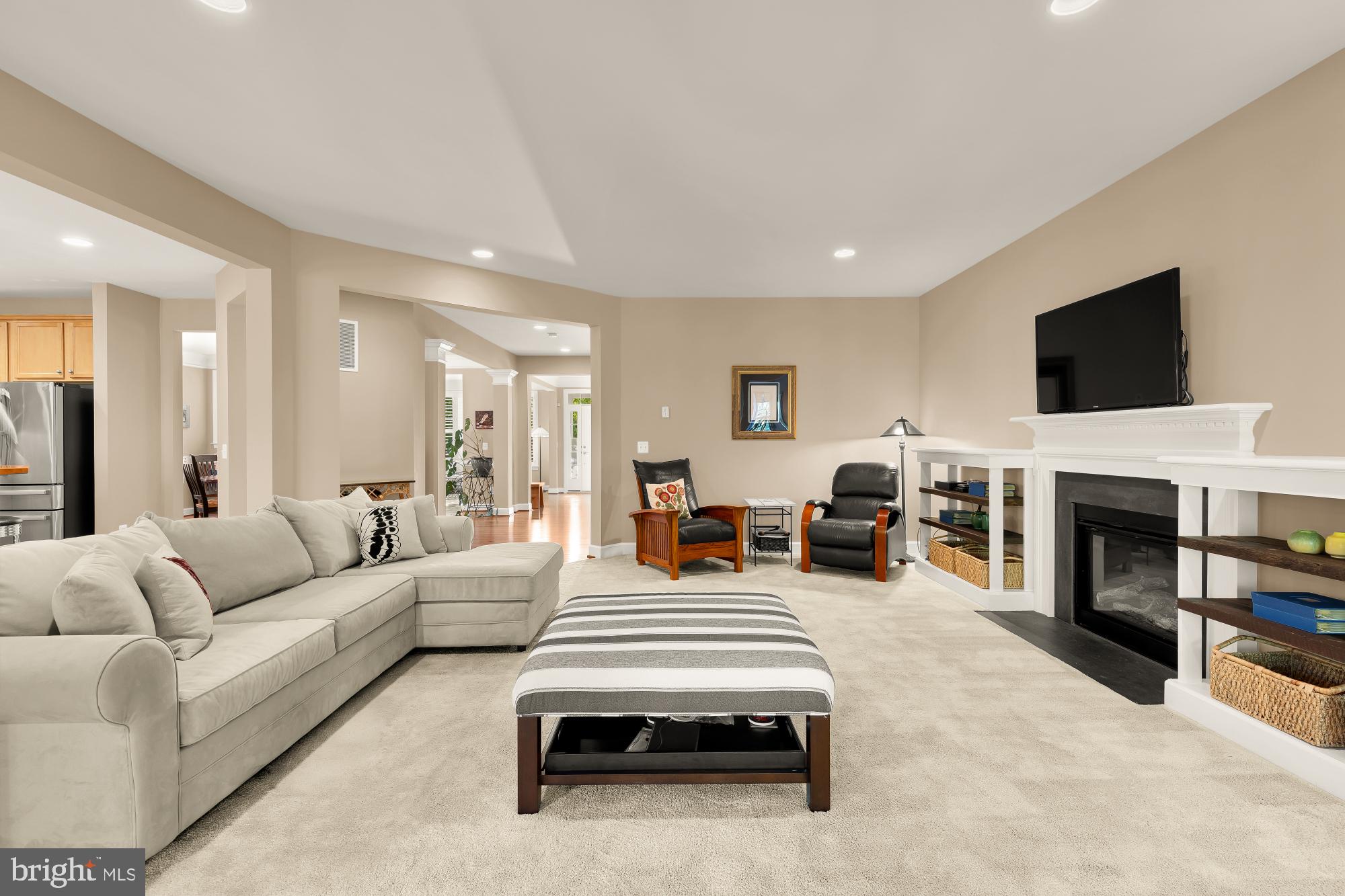 22478 DINAH PLACE