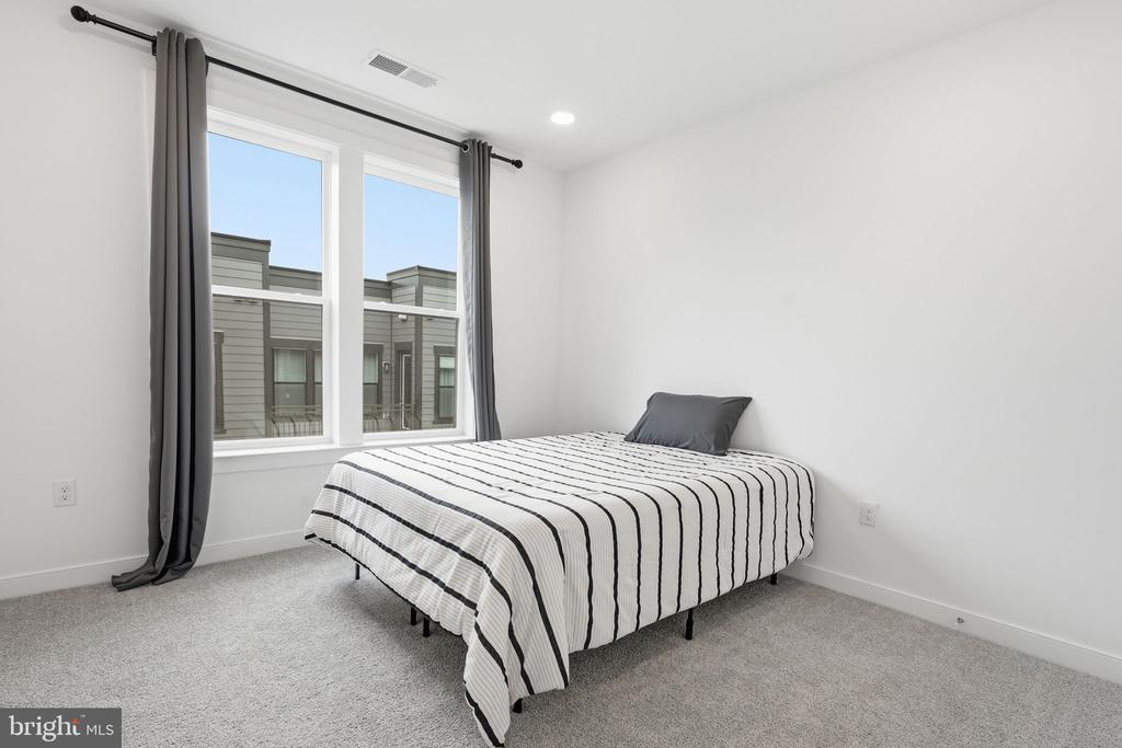 21950 GARGANEY TERRACE 503