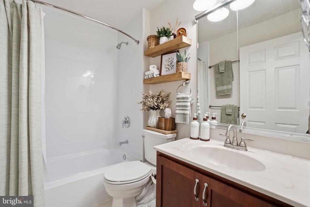 118 IVY HILLS TERRACE