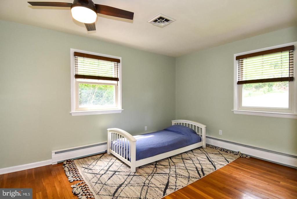 2 CINNAMON FERN ROAD