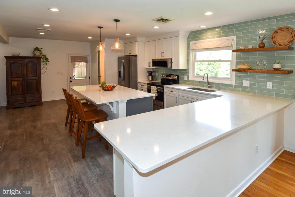 2 CINNAMON FERN ROAD