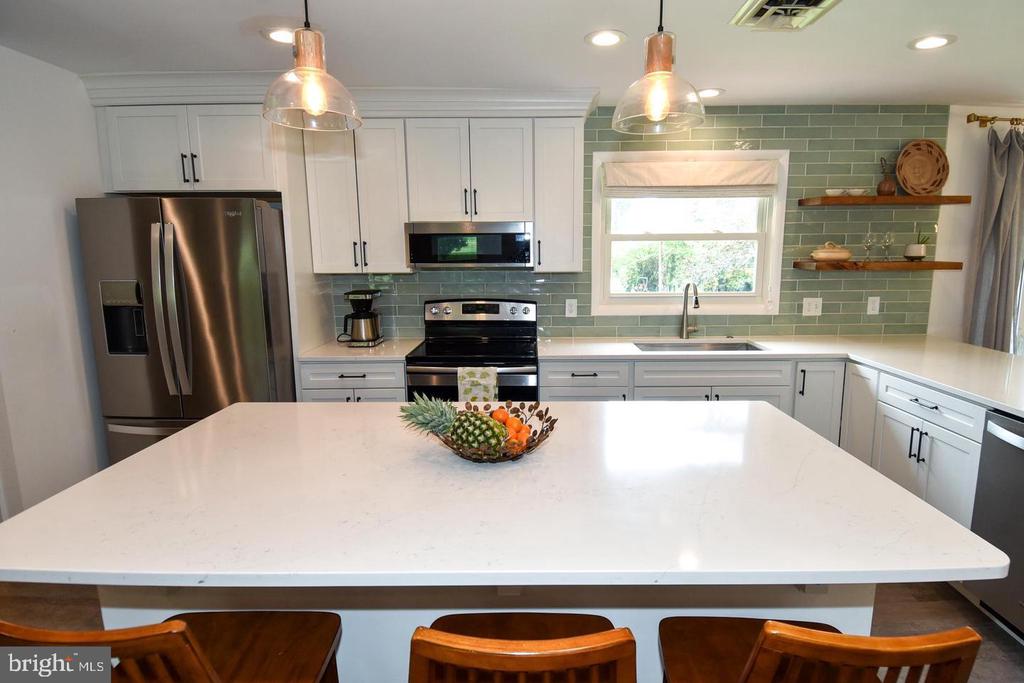 2 CINNAMON FERN ROAD