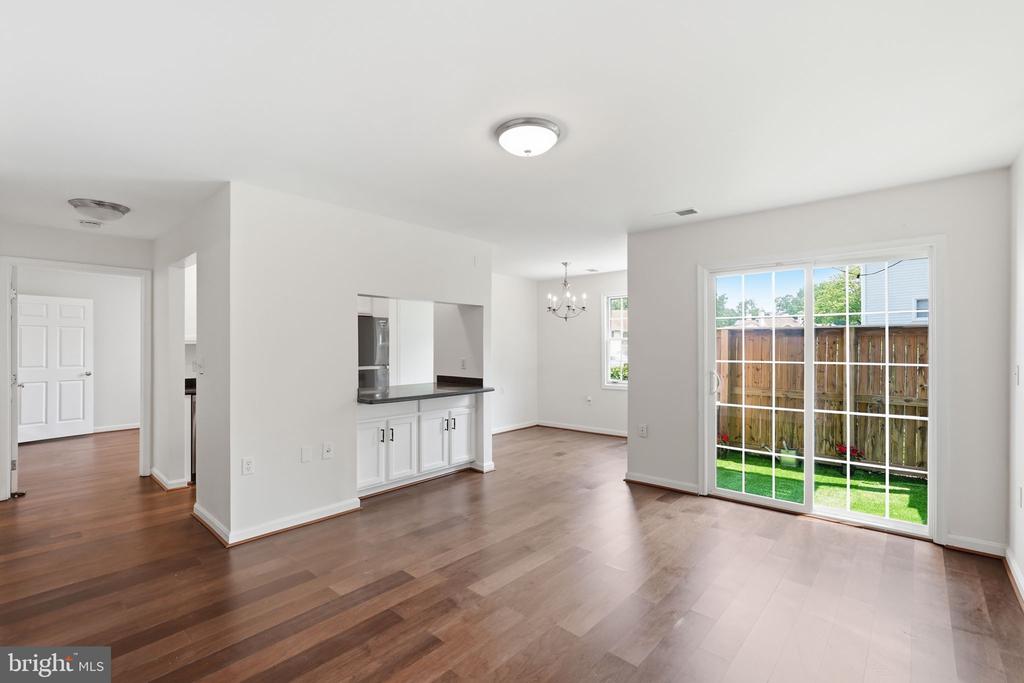 116 WESTWICK COURT Unit: 1