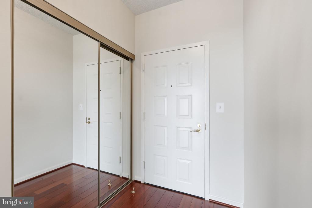 19355 CYPRESS RIDGE TERRACE Unit: 408