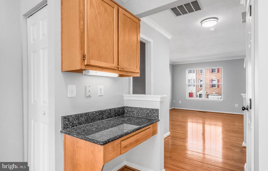 45461 BLUEMONT JUNCTION SQUARE