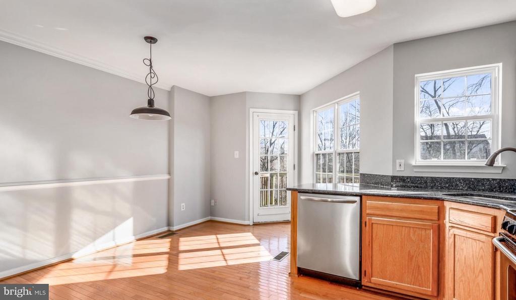 45461 BLUEMONT JUNCTION SQUARE