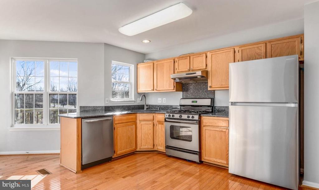 45461 BLUEMONT JUNCTION SQUARE