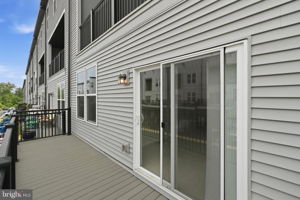 44481 WOLFHOUND SQUARE