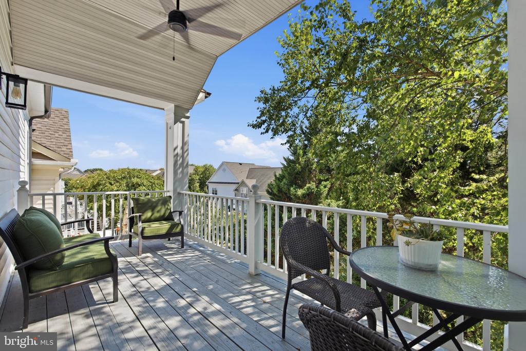 18441 LANIER ISLAND SQUARE