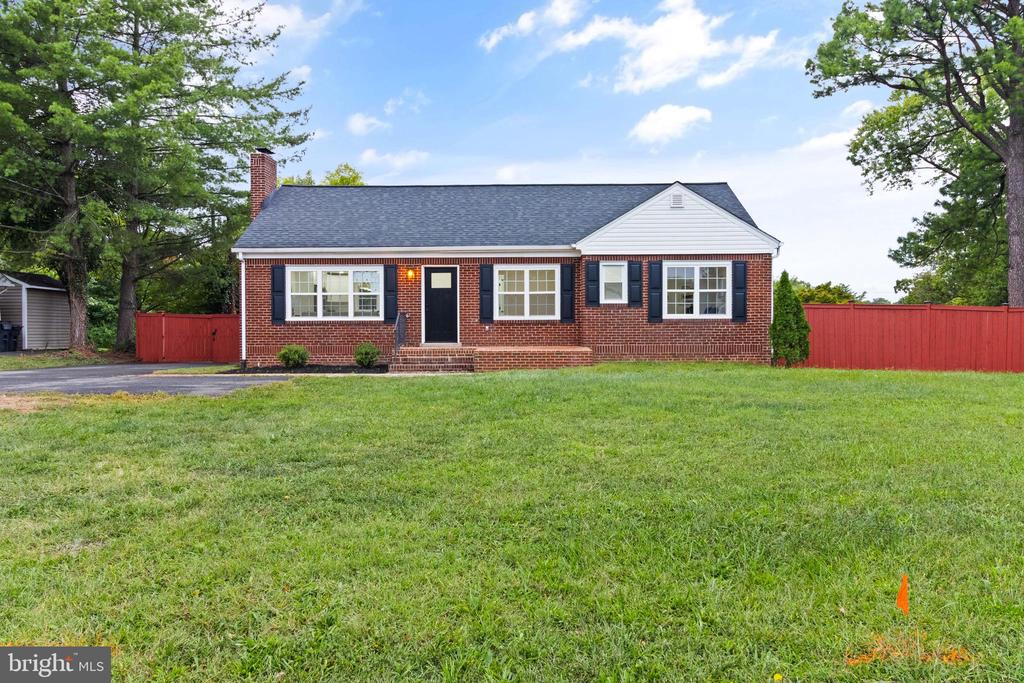 8906 SUDLEY ROAD