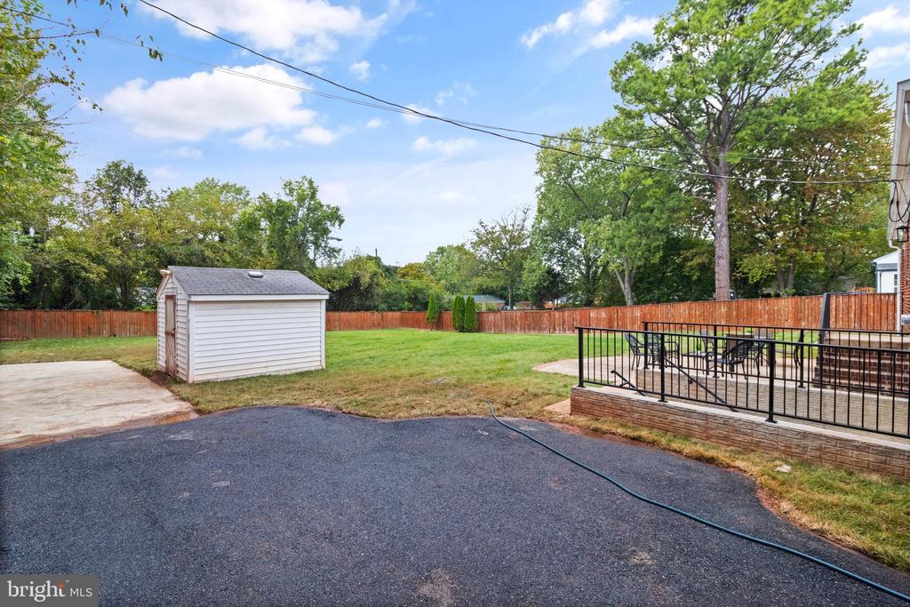 8906 SUDLEY ROAD
