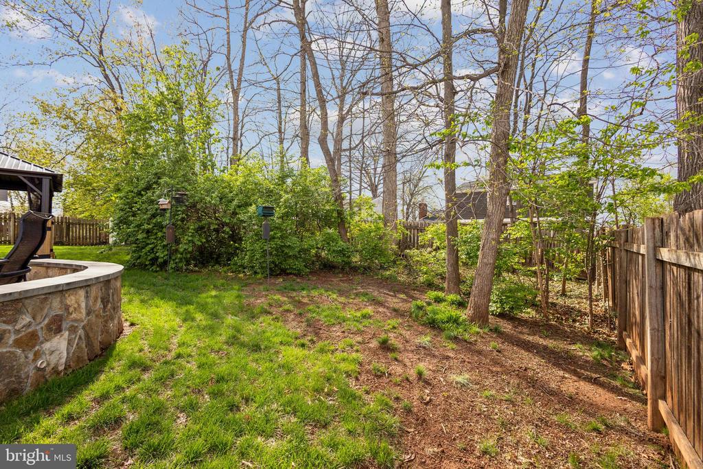 9216 TIMBERWOOD COURT