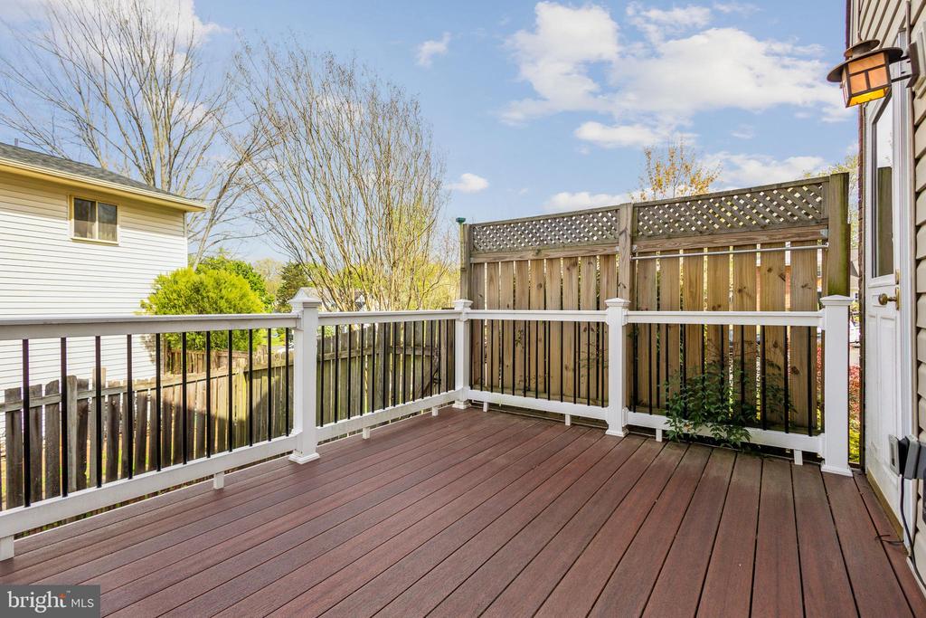 9216 TIMBERWOOD COURT