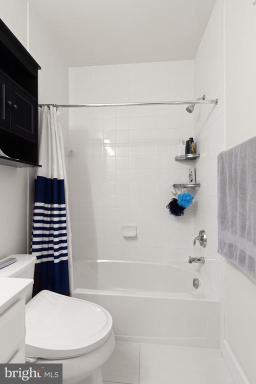 10424 RATCLIFFE TRAIL