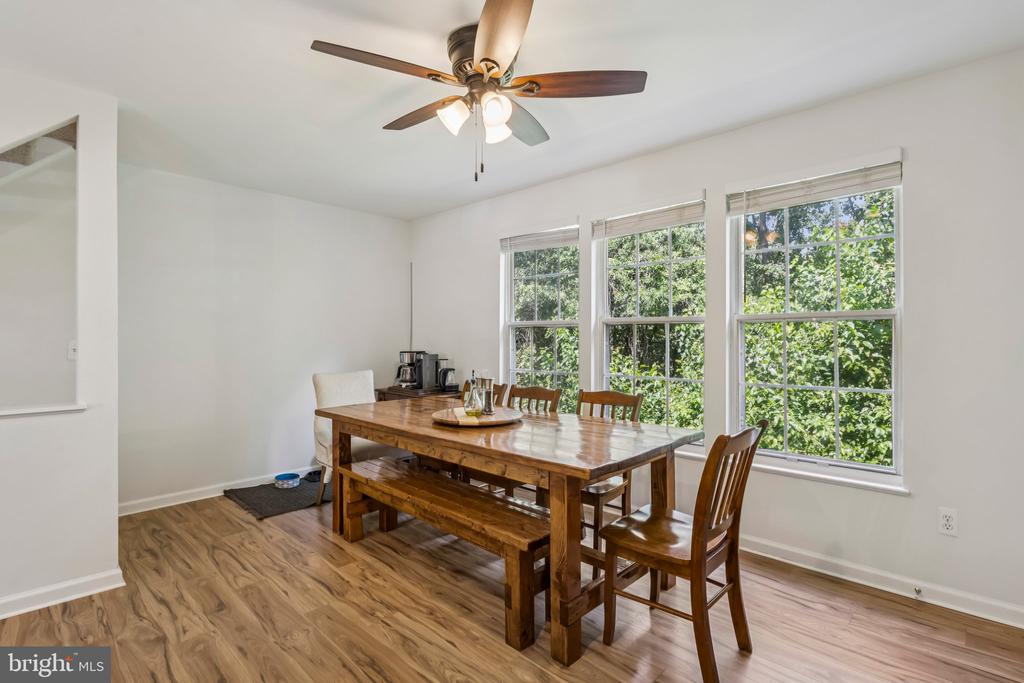 9440 TEABERRY COURT