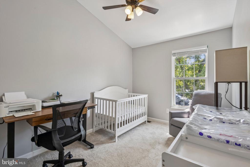 9440 TEABERRY COURT