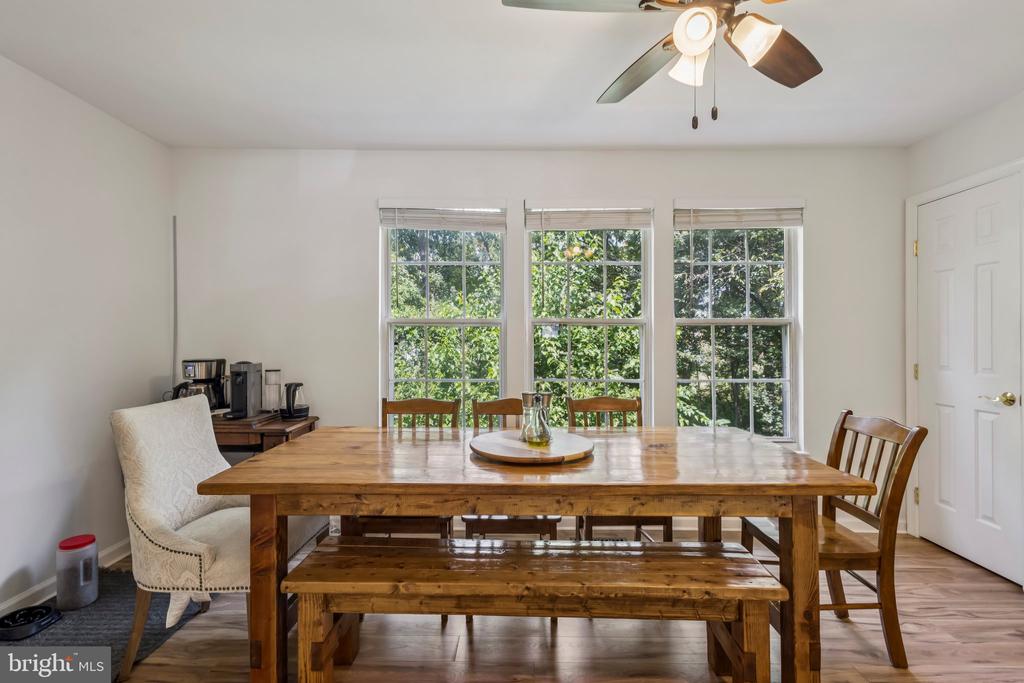 9440 TEABERRY COURT