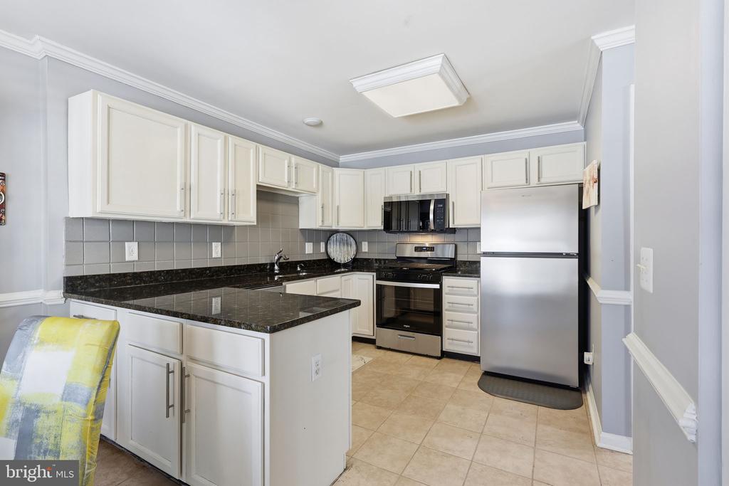 9332 WAX MYRTLE WAY
