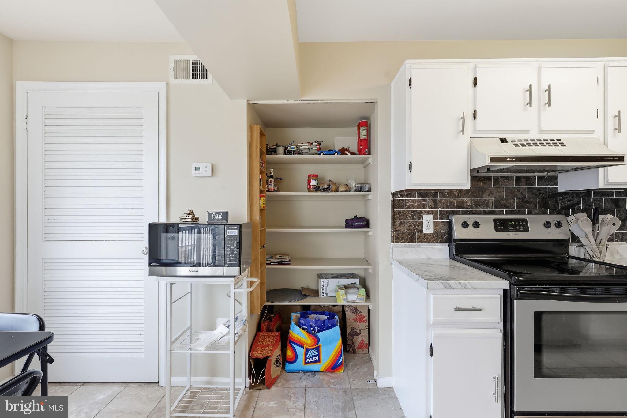 9569 COGGS BILL DRIVE 301