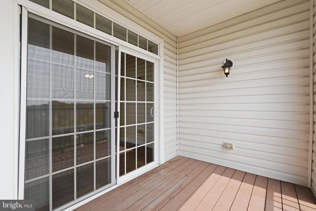 9202 CHARLESTON DRIVE Unit: 402