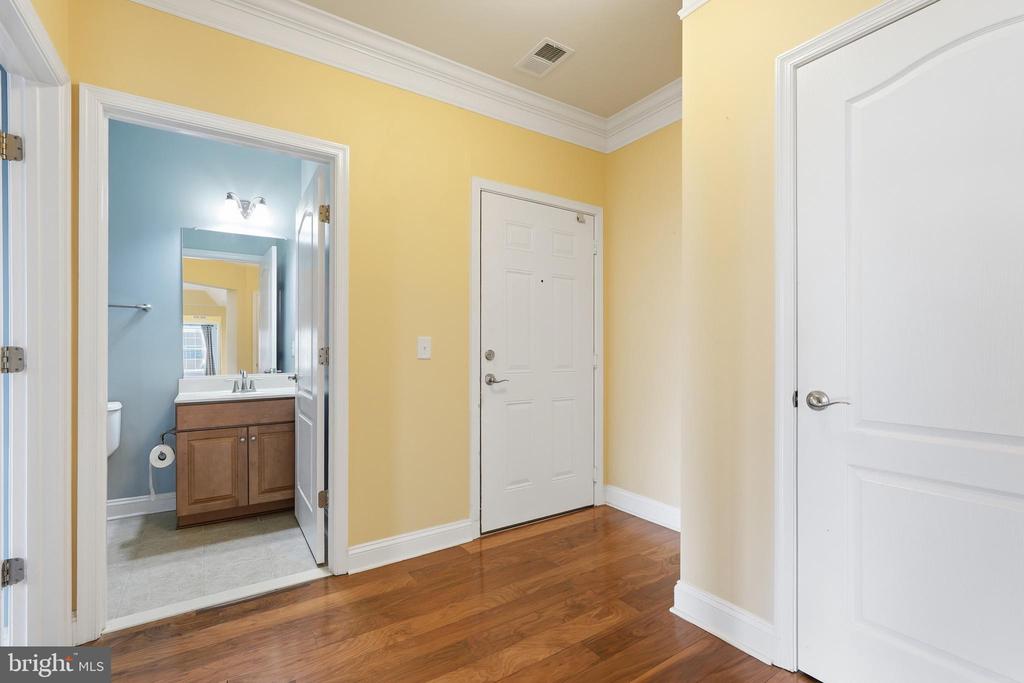 9202 CHARLESTON DRIVE Unit: 402