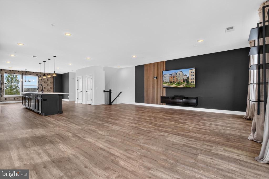 10426 RATCLIFFE TRAIL