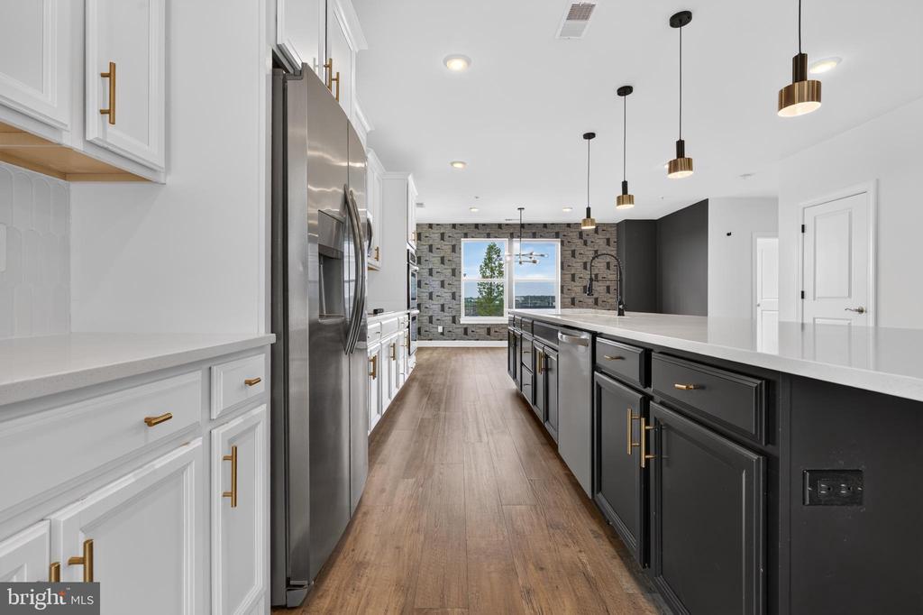 10426 RATCLIFFE TRAIL