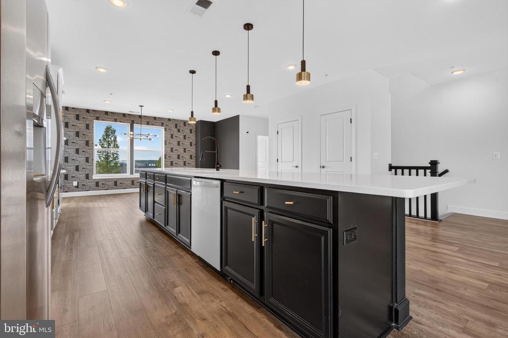 10426 RATCLIFFE TRAIL