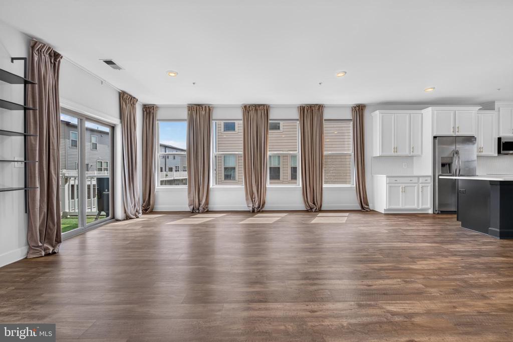 10426 RATCLIFFE TRAIL