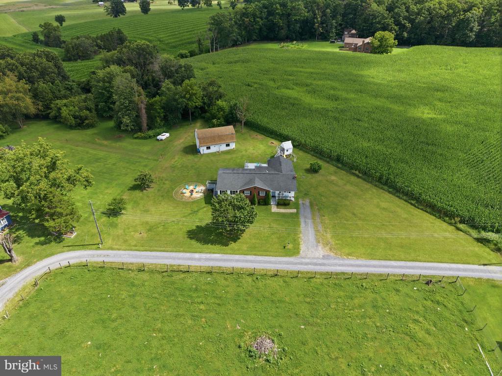 204 HILLIARDS DRIVE