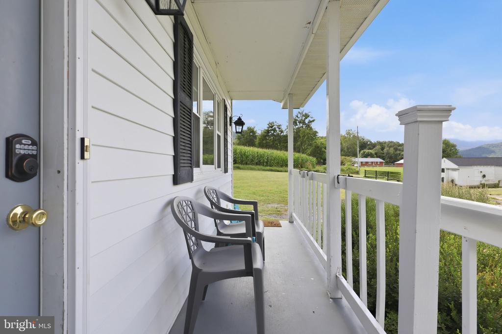 204 HILLIARDS DRIVE