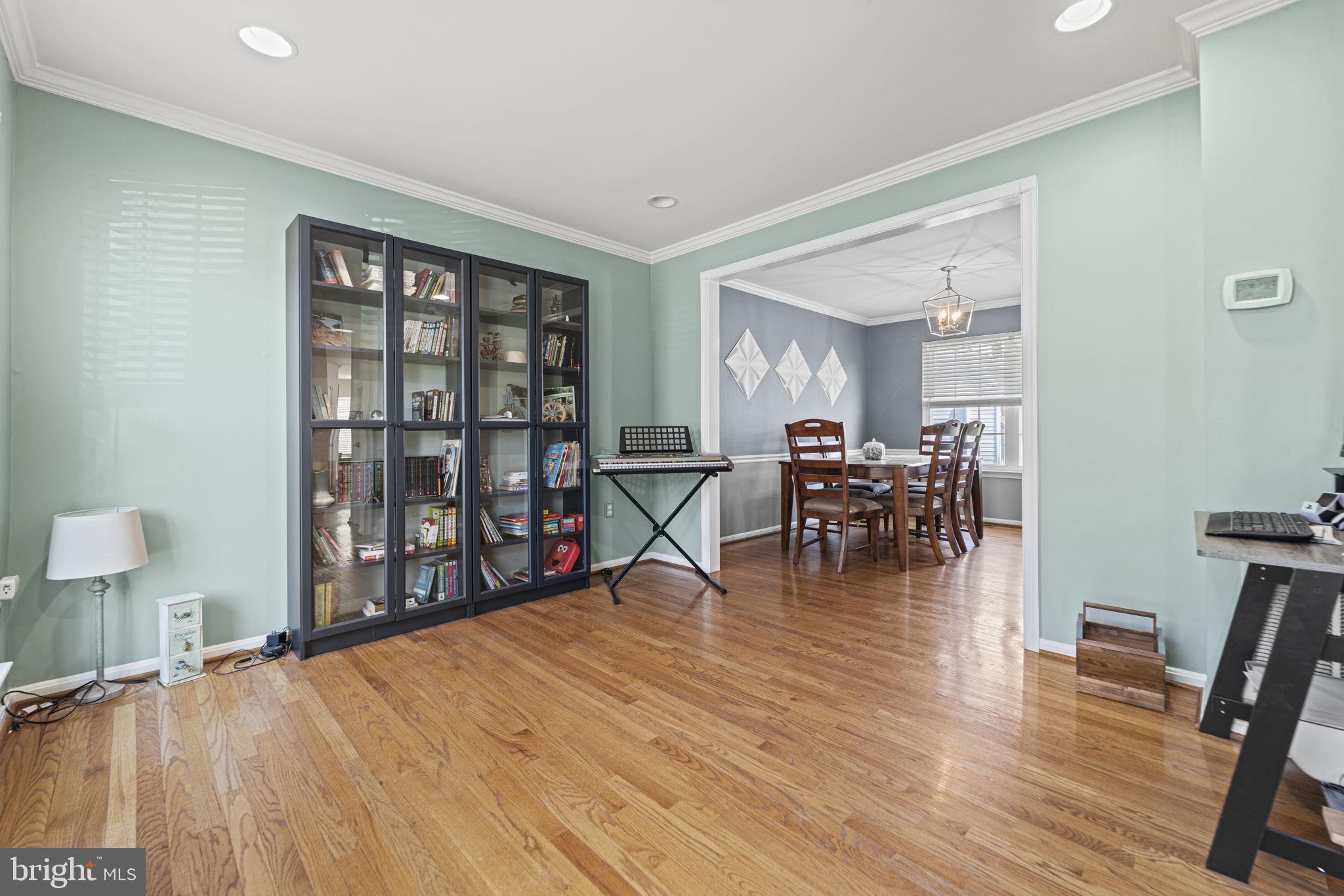 13921 RUTGERS COURT