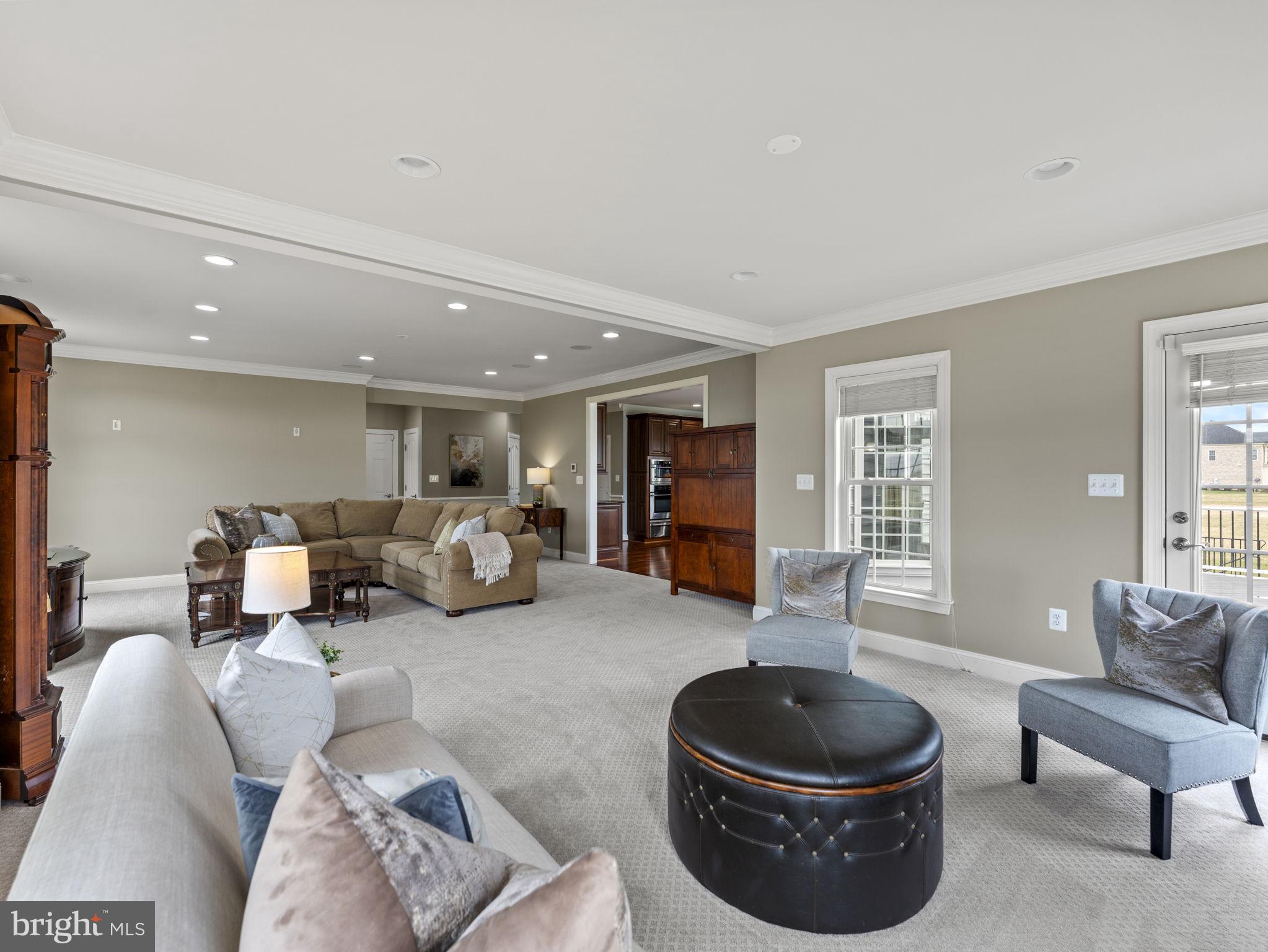 10920 MEADOW WALK LANE