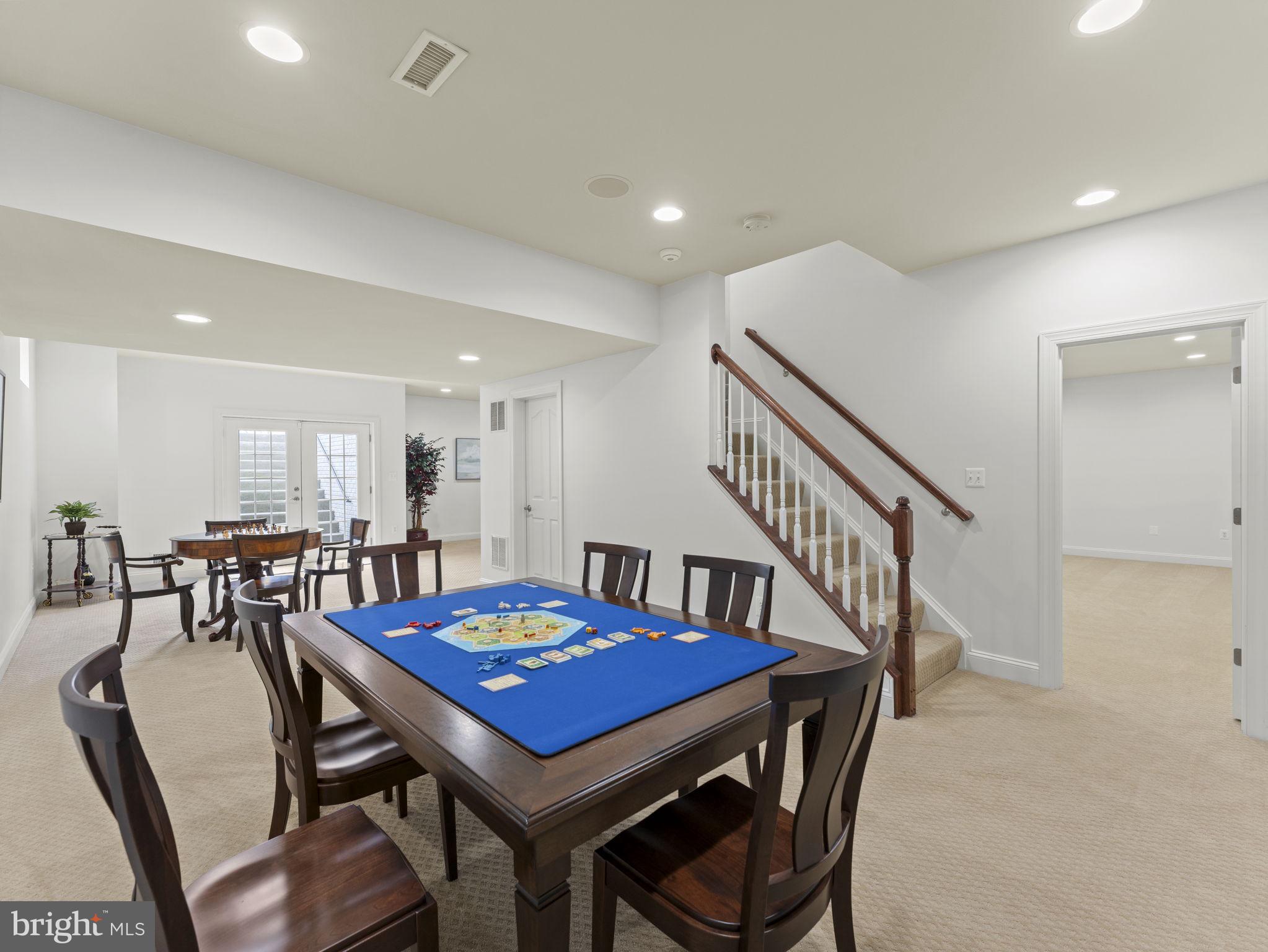 10920 MEADOW WALK LANE