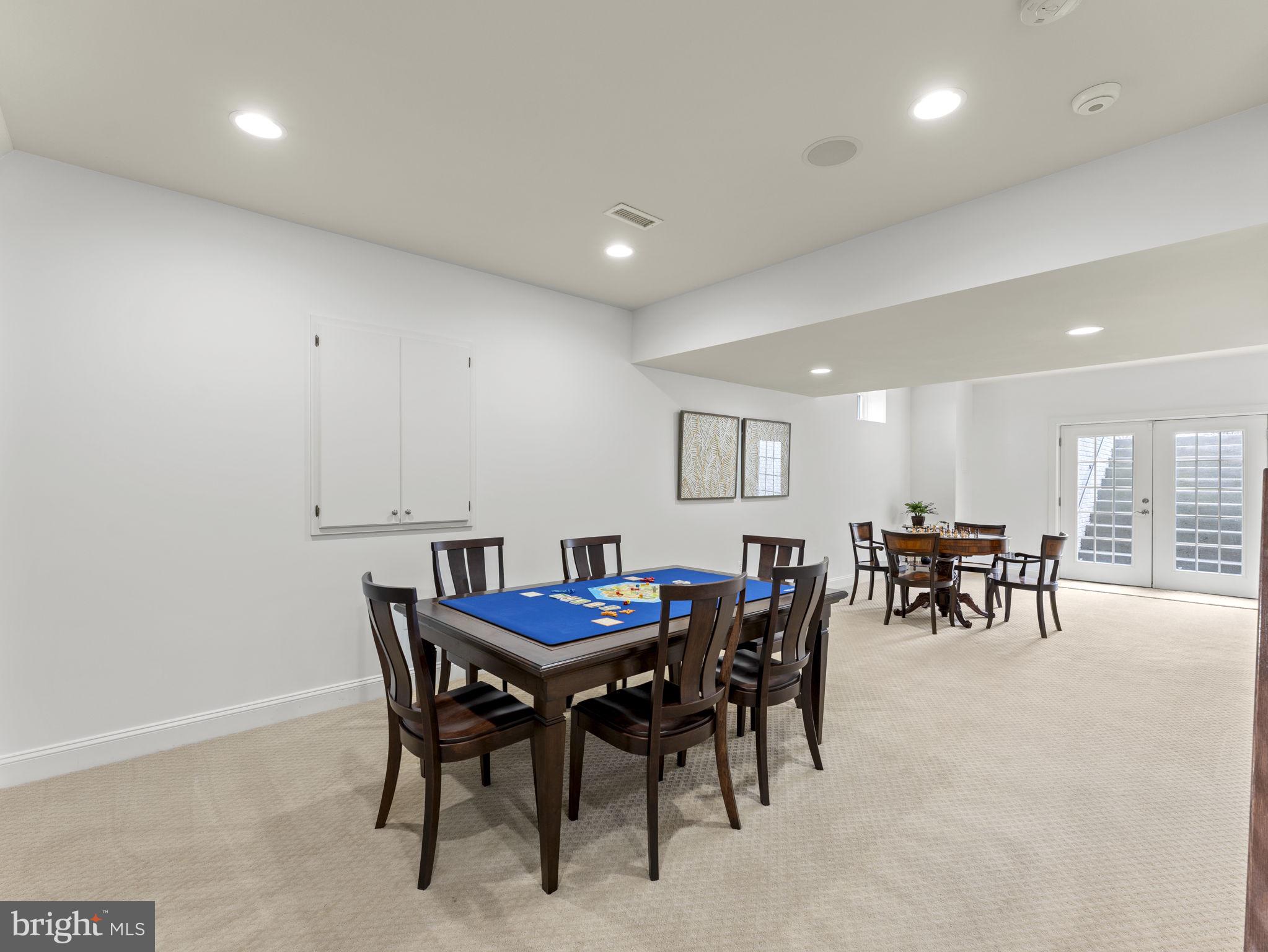 10920 MEADOW WALK LANE