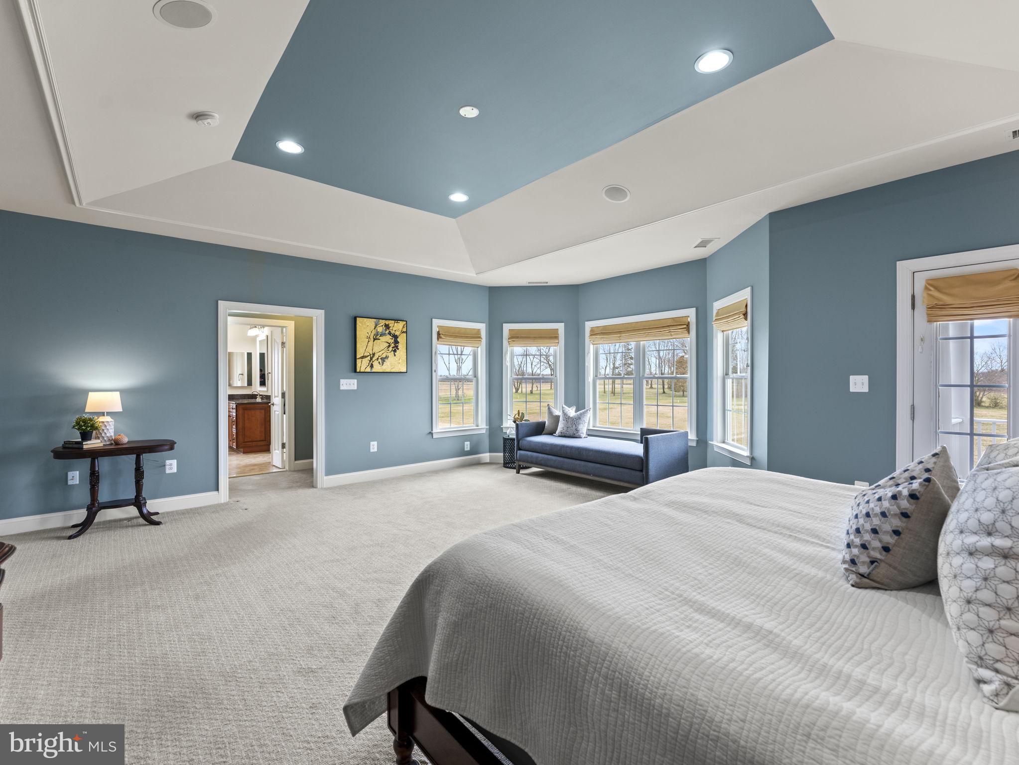 10920 MEADOW WALK LANE