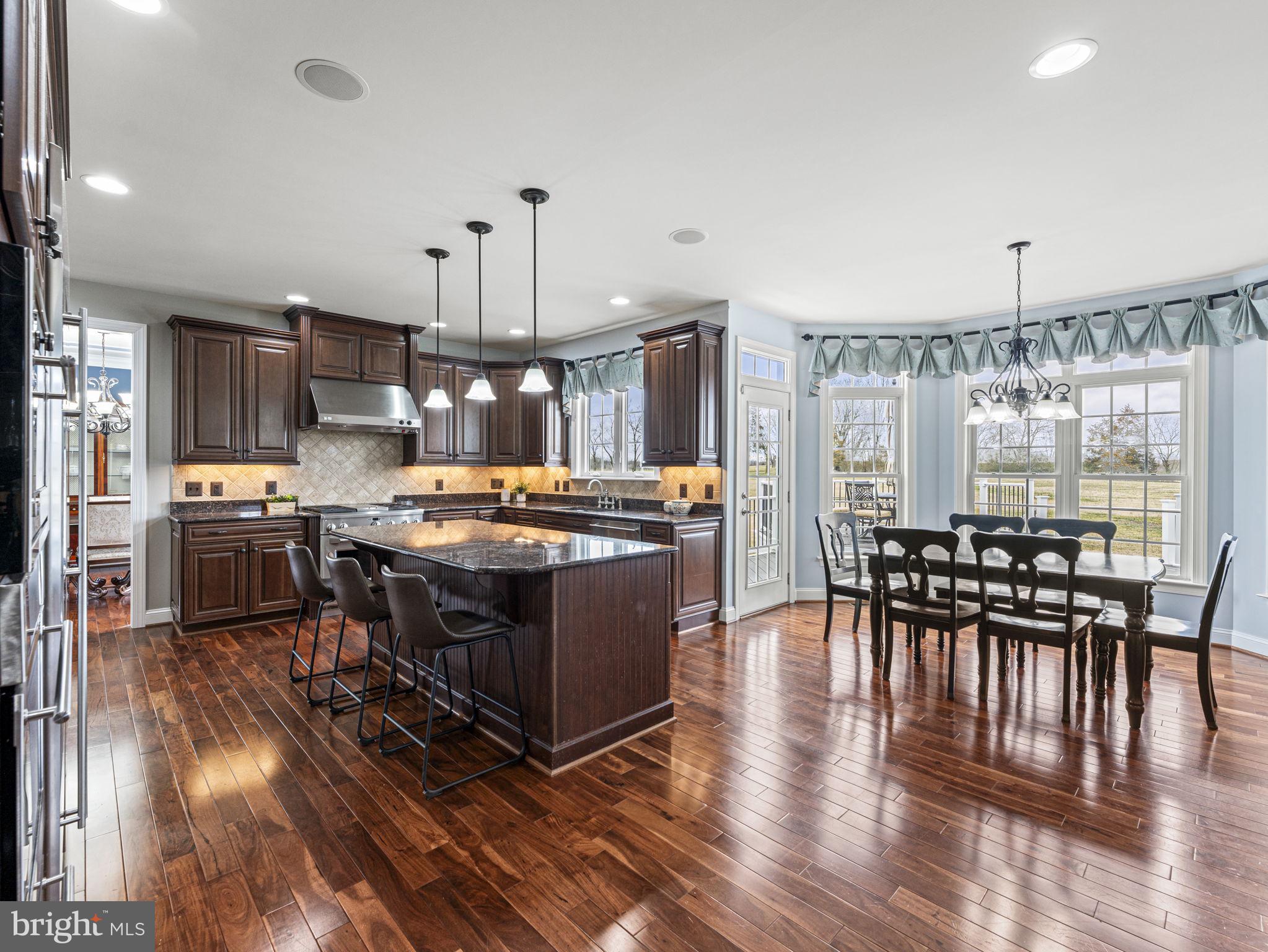 10920 MEADOW WALK LANE